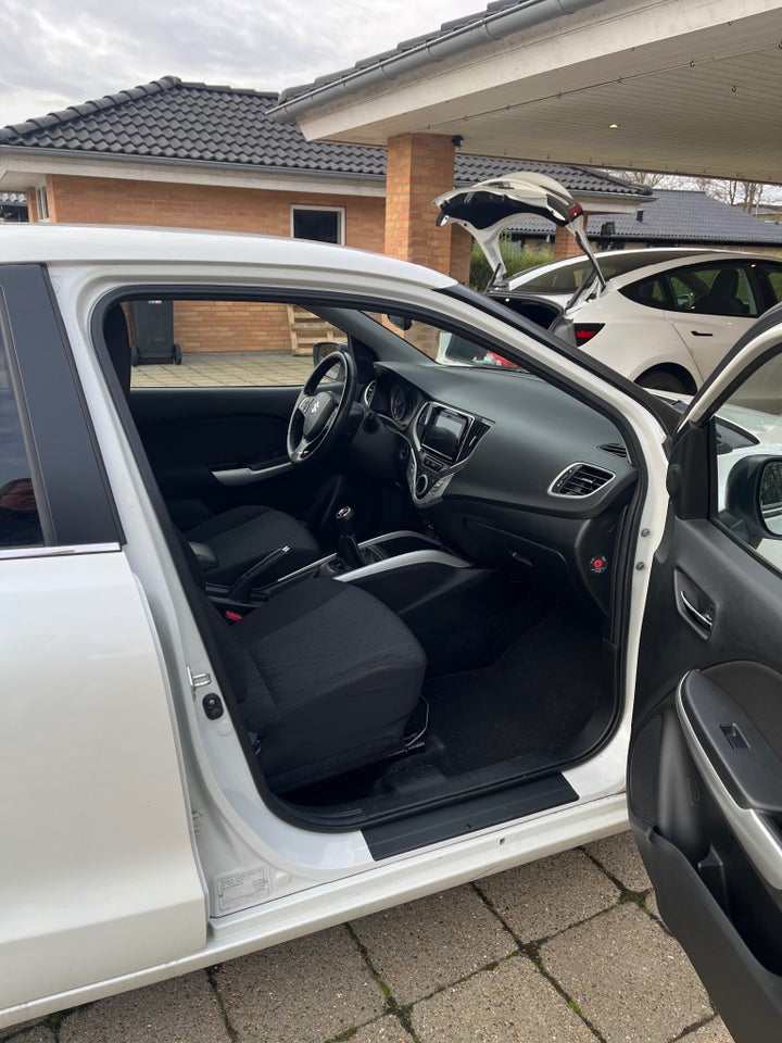 Suzuki Baleno 1,0 Boosterjet Exclusive 5d