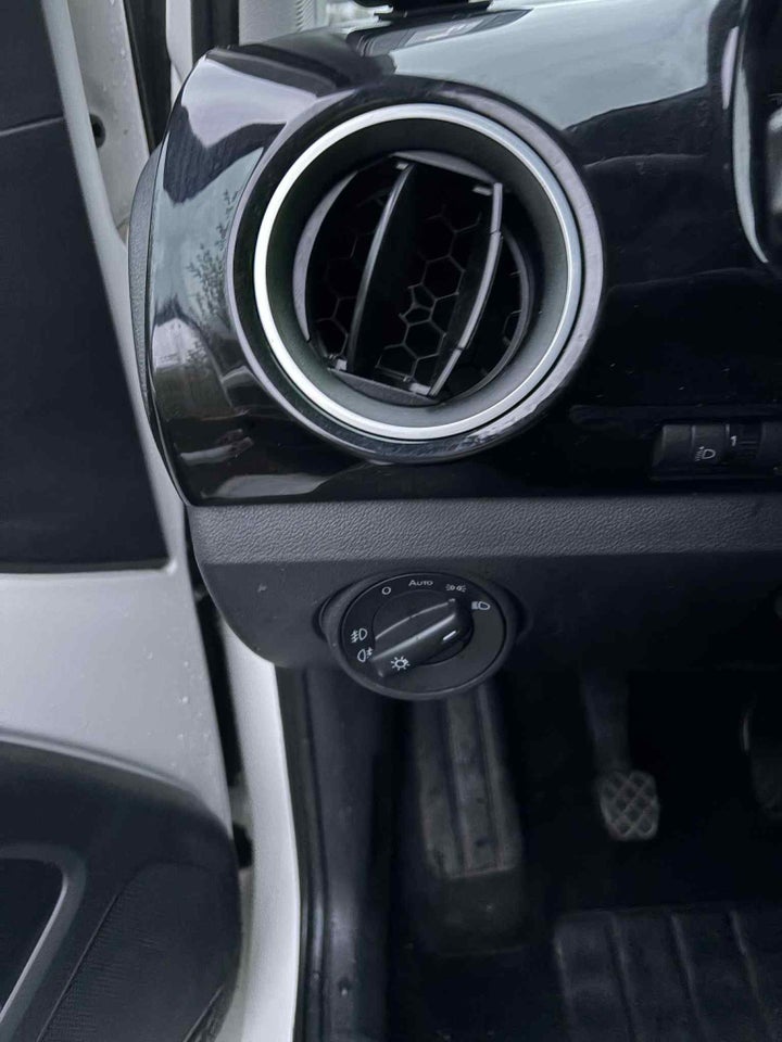 Skoda Citigo 1,0 MPi 60 Ambition 5d