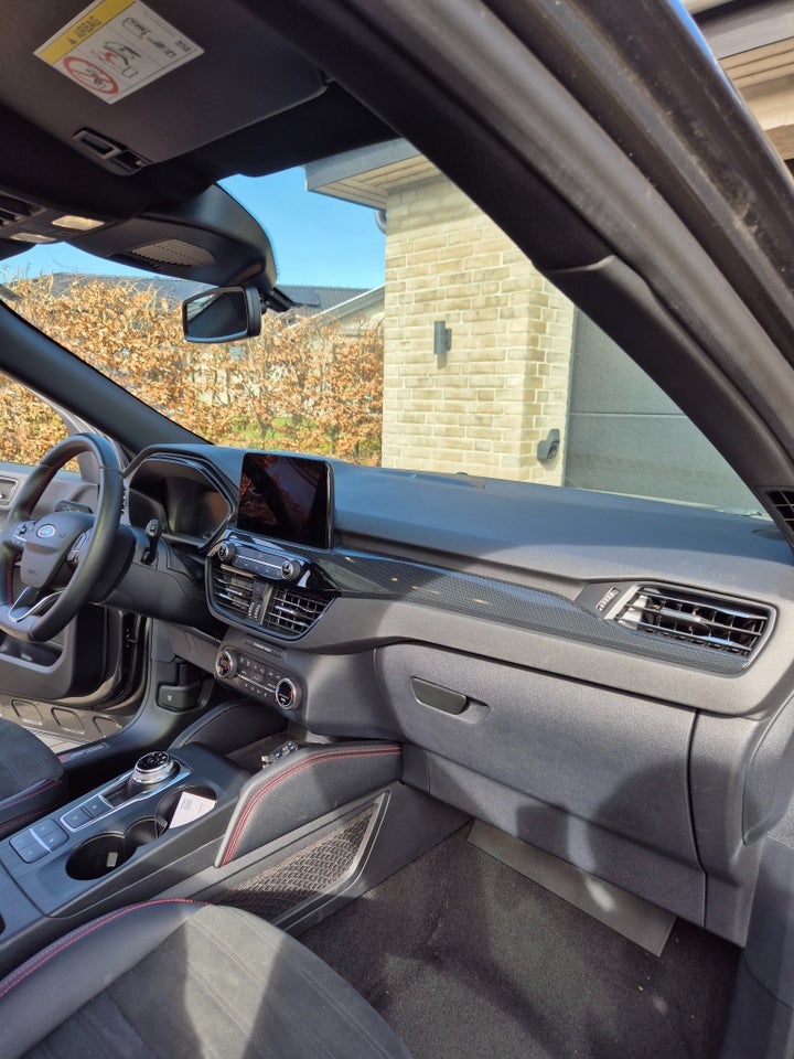 Ford Kuga 2,5 PHEV ST-Line CVT 5d