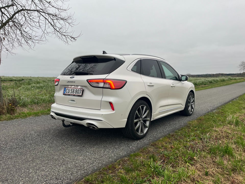 Ford Kuga 2,5 PHEV Vignale CVT 5d