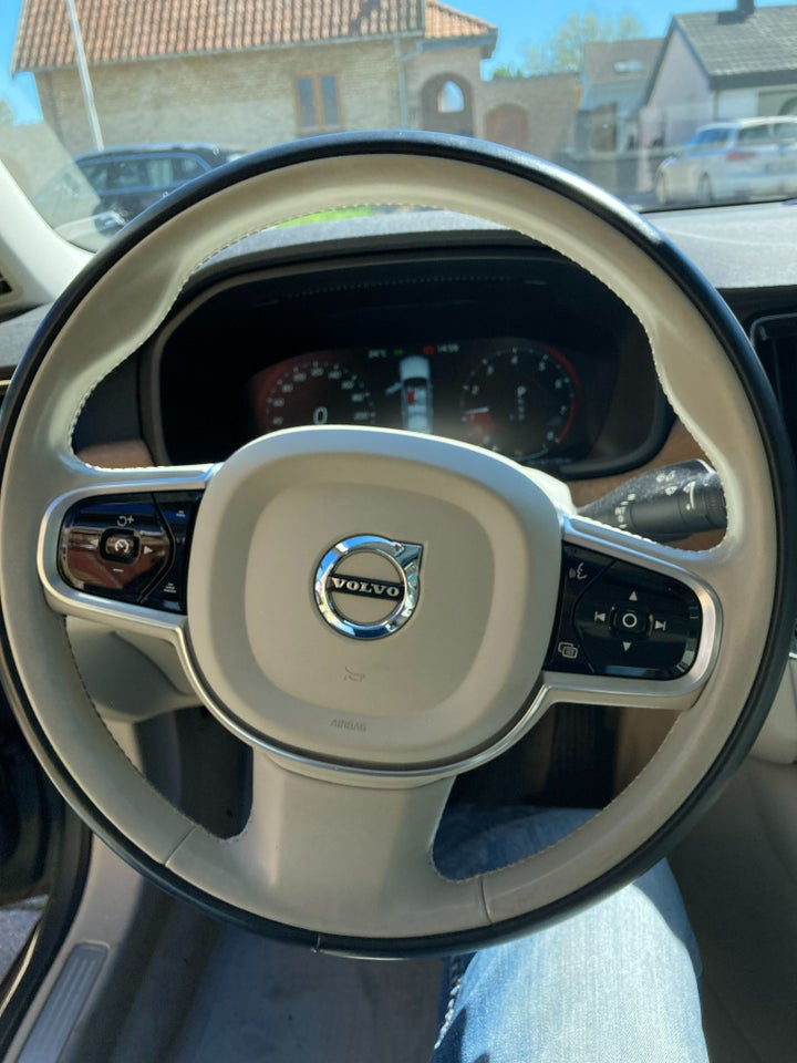 Volvo S90 2,0 T5 254 Inscription aut. 4d