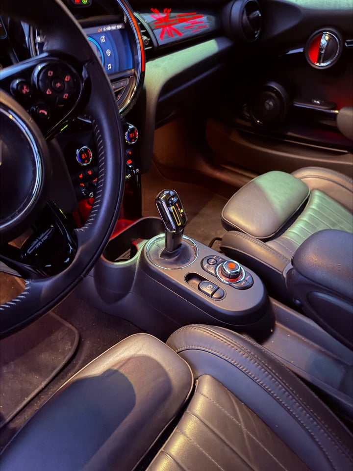 MINI Cooper SE Trim XL 3d