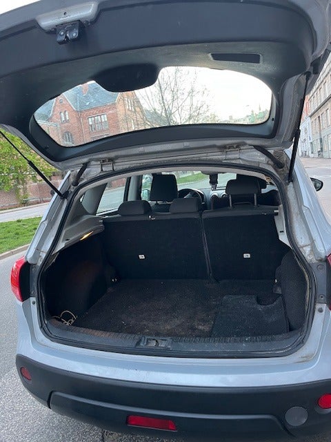 Nissan Qashqai 1,6 Acenta 5d