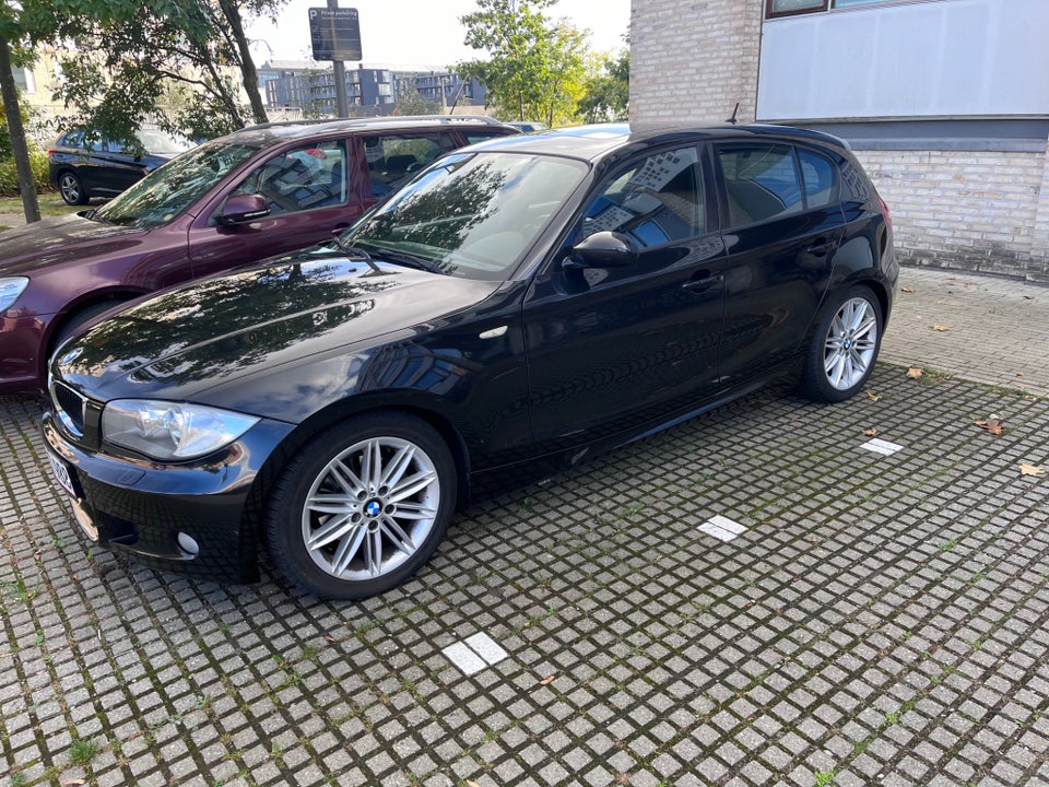 BMW 120i 2,0 aut. 5d