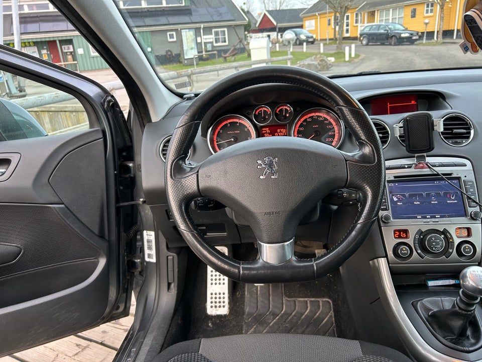 Peugeot 308 1,6 THP 156 Sportium 5d