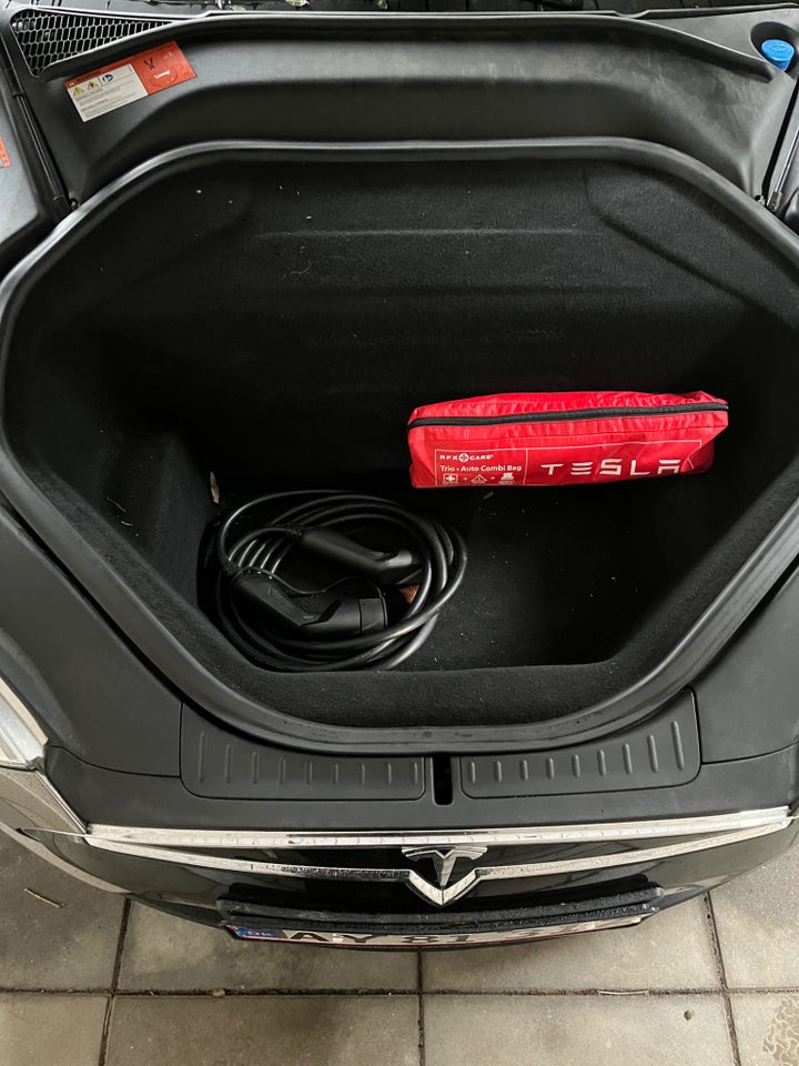 Tesla Model S 85D 5d