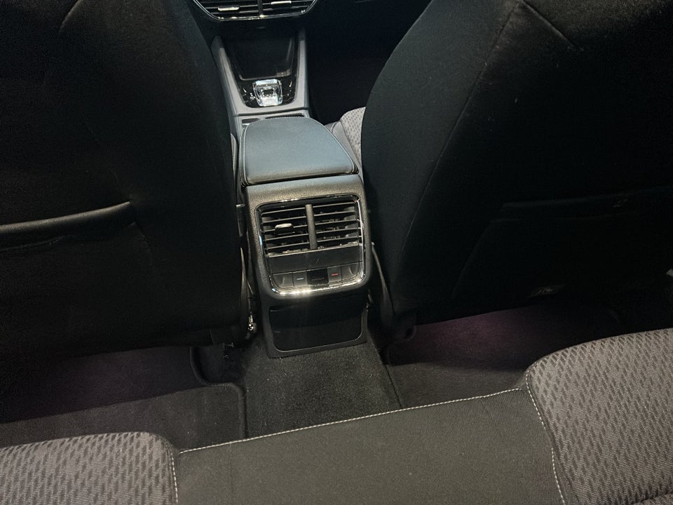 Skoda Octavia 2,0 TDi 150 First Edition Combi DSG 5d