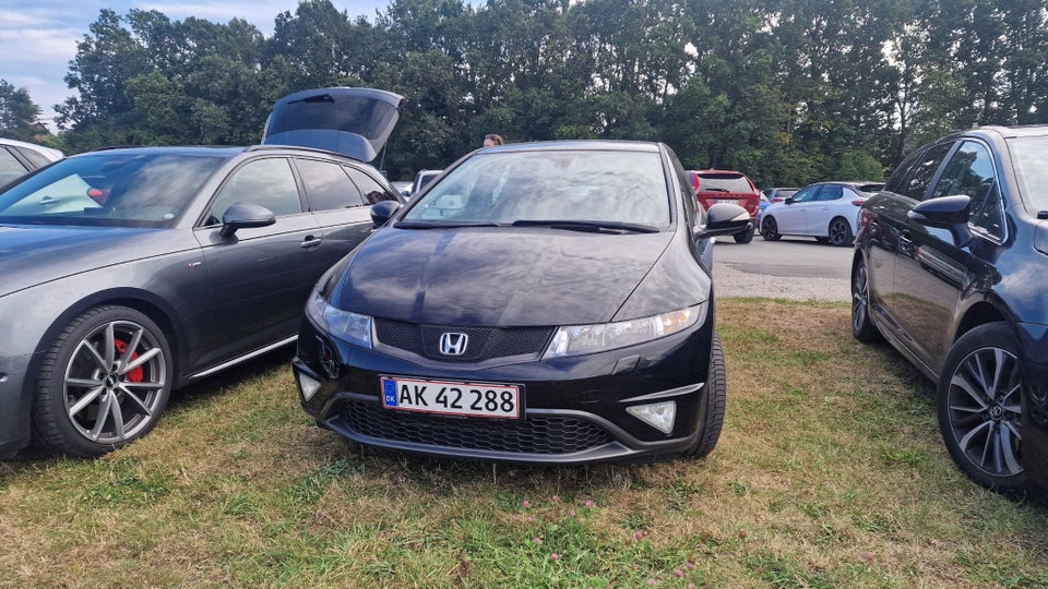 Honda Civic 1,8 Sport 5d
