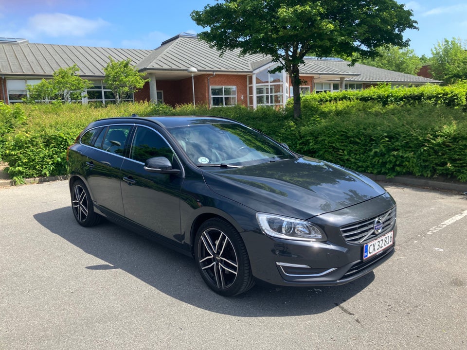 Volvo V60 1,5 T3 152 Momentum aut. 5d