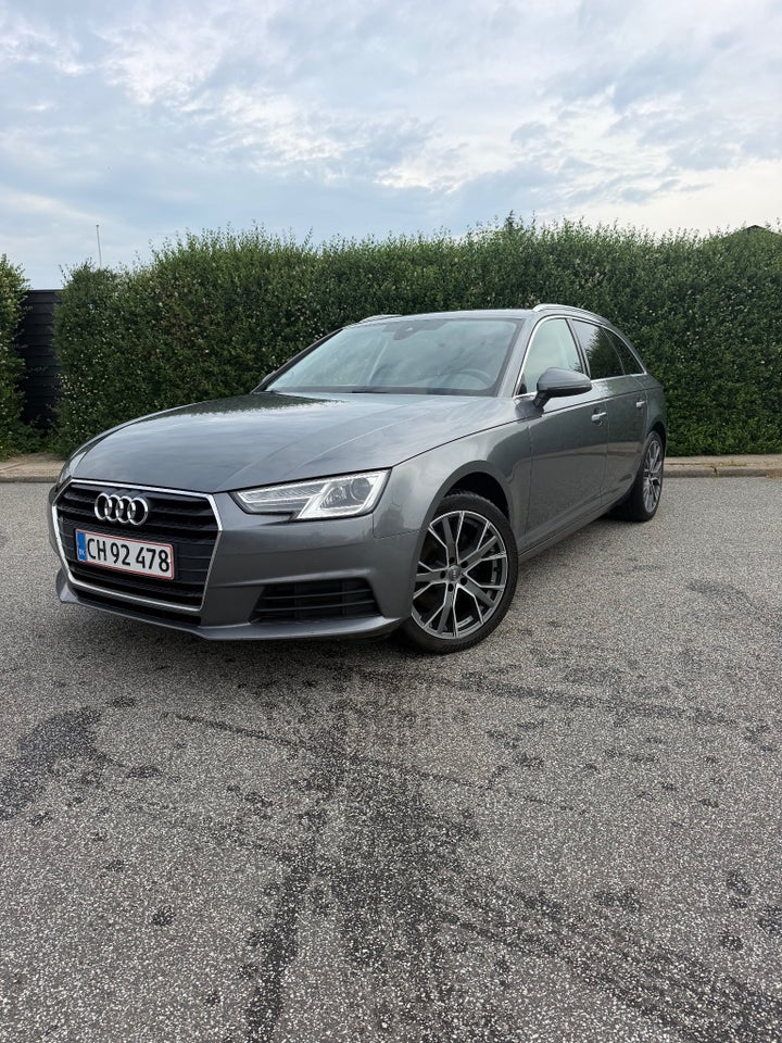 Audi A4 2,0 TDi 150 Avant S-tr. 5d