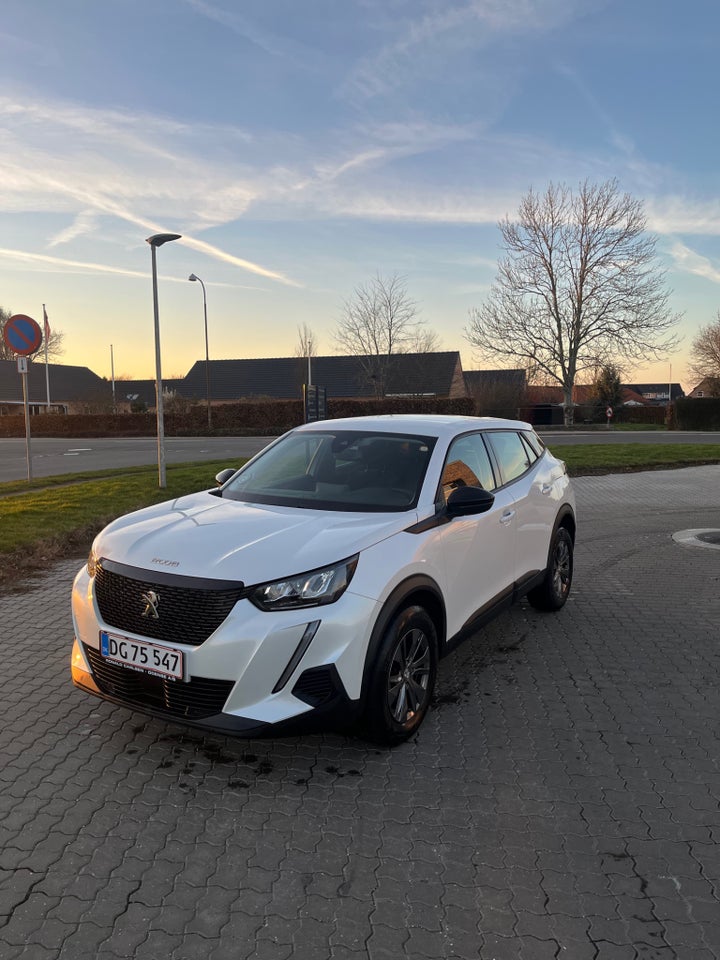 Peugeot 2008 1,2 PureTech 100 Active Pack 5d