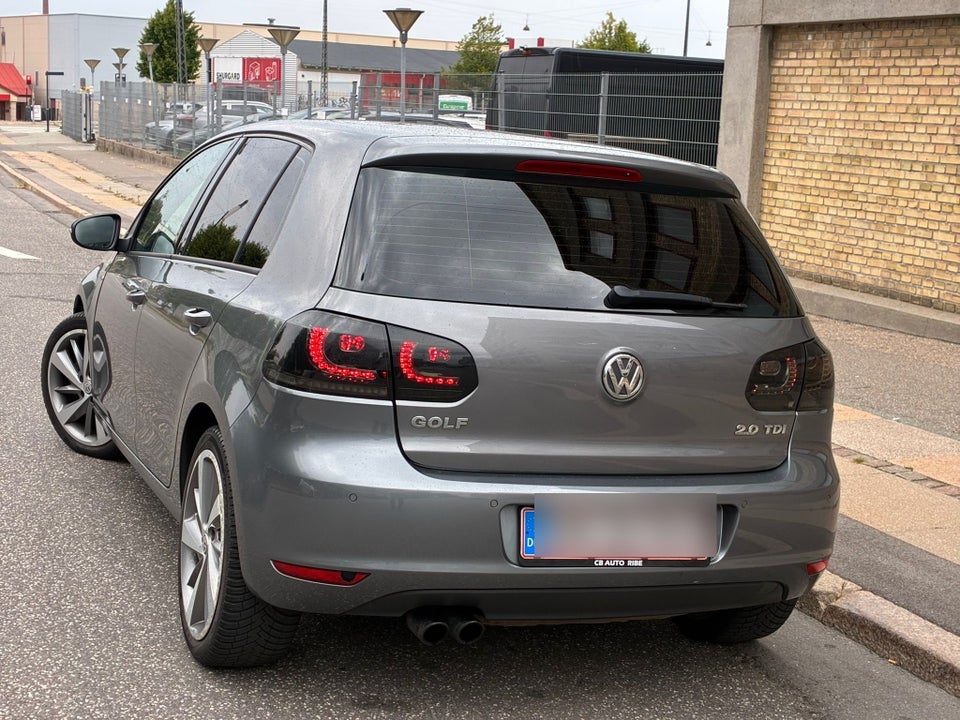 VW Golf VI 2,0 TDi 140 Match DSG 5d