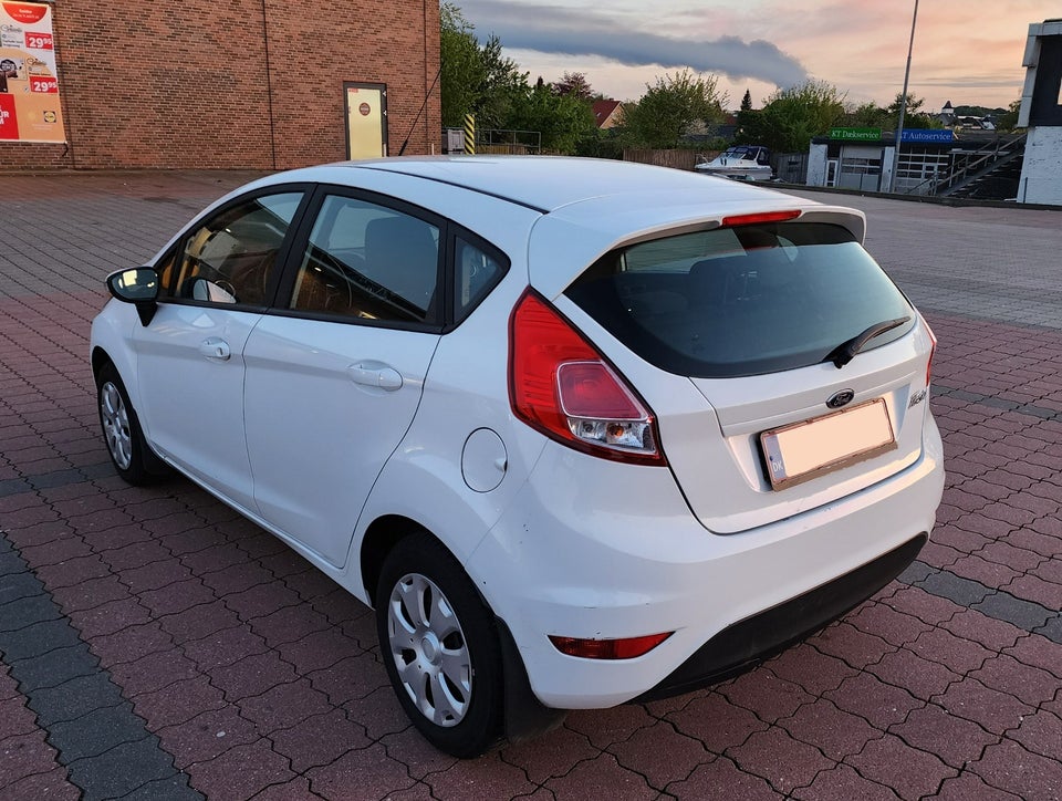 Ford Fiesta 1,0 80 Trend 5d