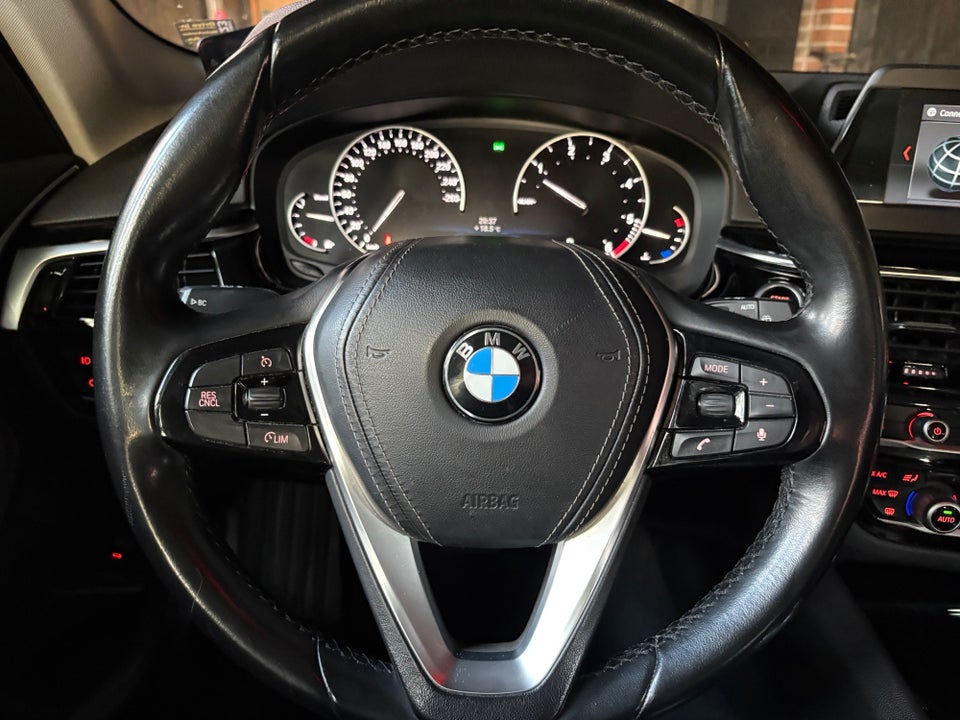 BMW 520d 2,0 Touring Sport Line aut. 5d