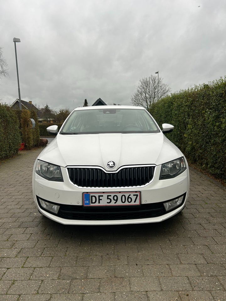 Skoda Octavia 1,4 TSi 140 Elegance DSG 5d