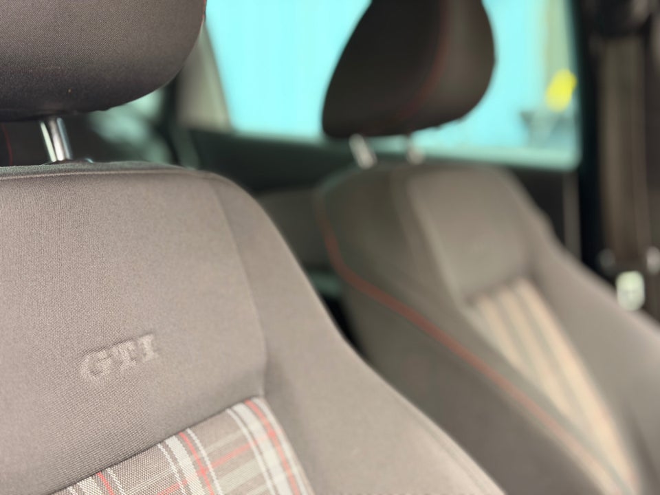 VW Polo 1,4 GTi DSG 5d