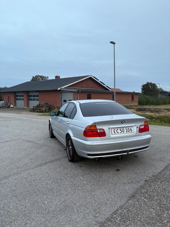 BMW 316i 1,9 4d