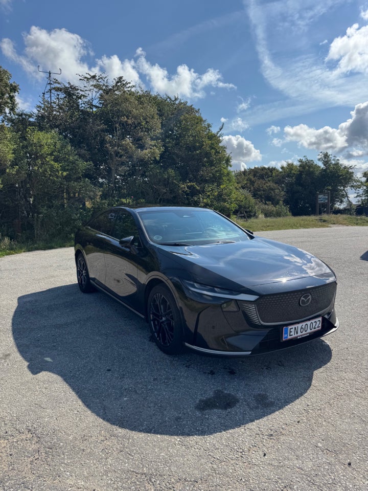 Mazda 6e Takumi Long Range 5d