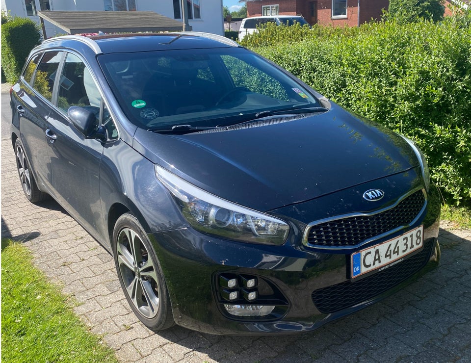 Kia Ceed 1,6 CRDi 136 GT-Line Limited SW 5d