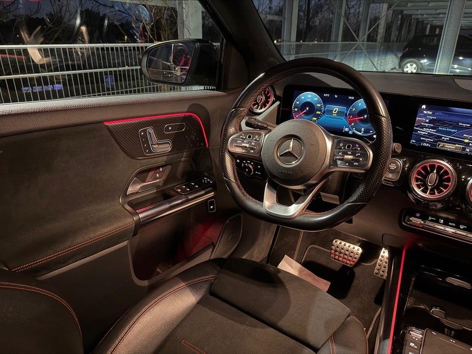 Mercedes GLA250 2,0 AMG Line aut. 5d