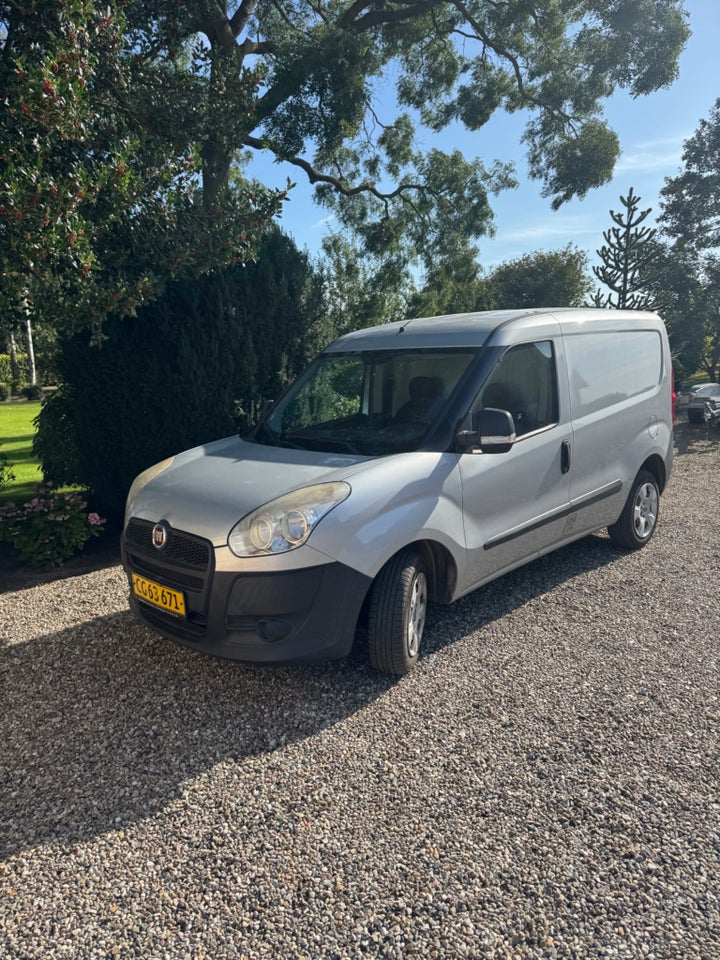 Fiat Doblò Cargo 1,3 MJT Basic L1 4d