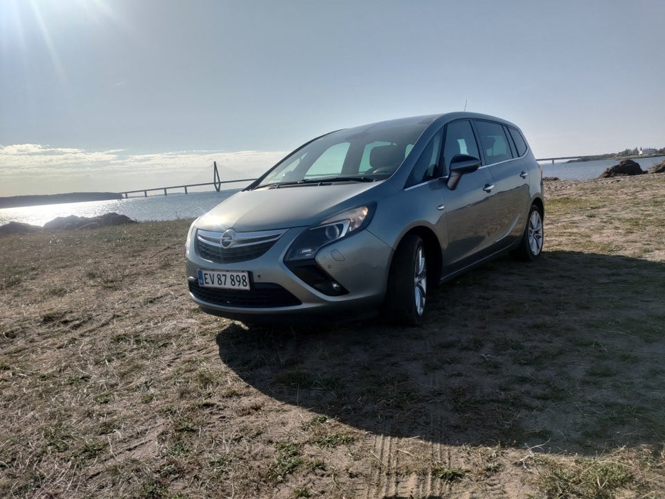 Opel Zafira Tourer 2,0 CDTi 165 Enjoy eco 7prs 5d