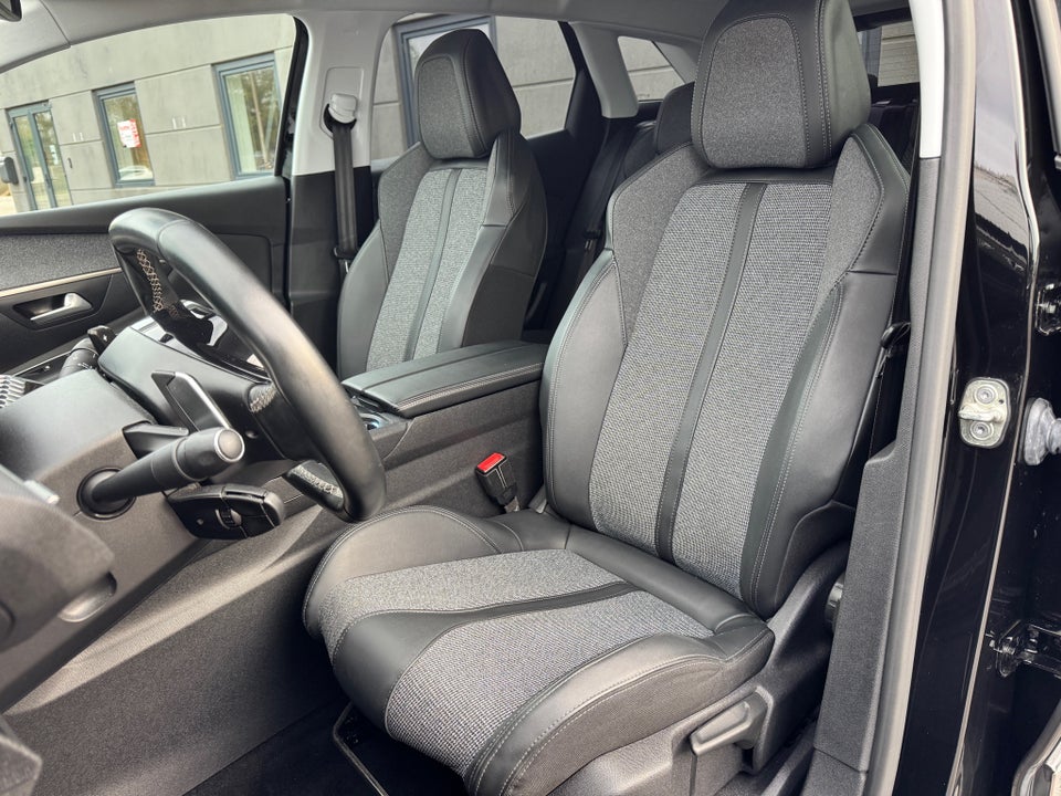 Peugeot 3008 1,5 BlueHDi 130 Allure EAT8 5d