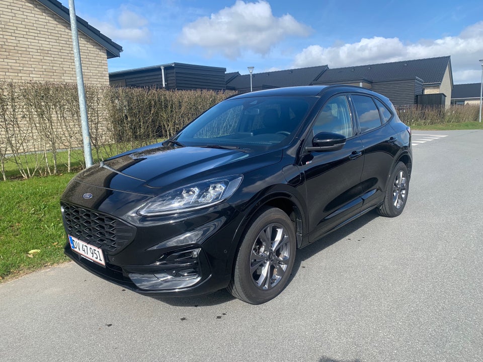 Ford Kuga 2,5 PHEV ST-Line X CVT 5d