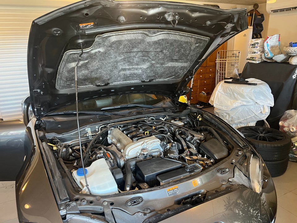 Mazda MX-5 2,0 SkyActiv-G 160 RF Sport 2d
