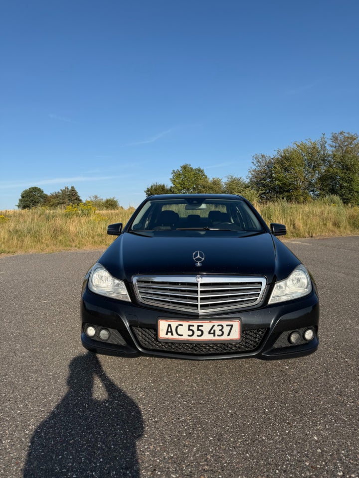 Mercedes C220 2,2 CDi BE 4d
