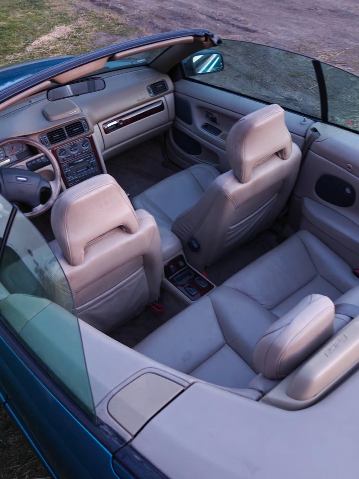 Volvo C70 2,4 T Coupé aut. 2d