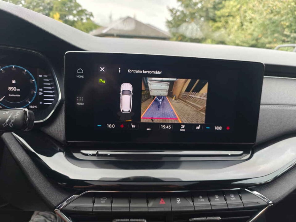 Skoda Octavia 2,0 TDi 150 Business Executive Combi DSG 5d