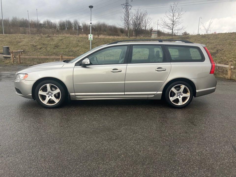 Volvo V70 2,0 D3 163 aut. 5d