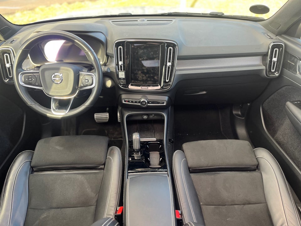 Volvo XC40 P8 ReCharge Twin Pro 5d