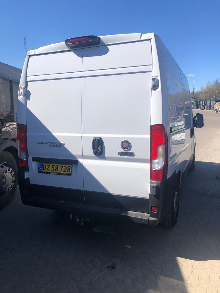 Fiat Ducato 35 Maxi 2,2 MJT 140 Kassevogn L2H2 Pro aut.