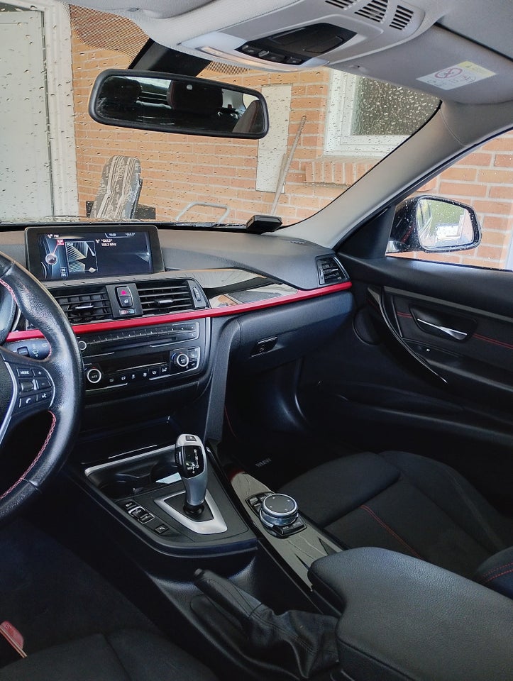 BMW 320d 2,0 Touring M-Sport aut. 5d