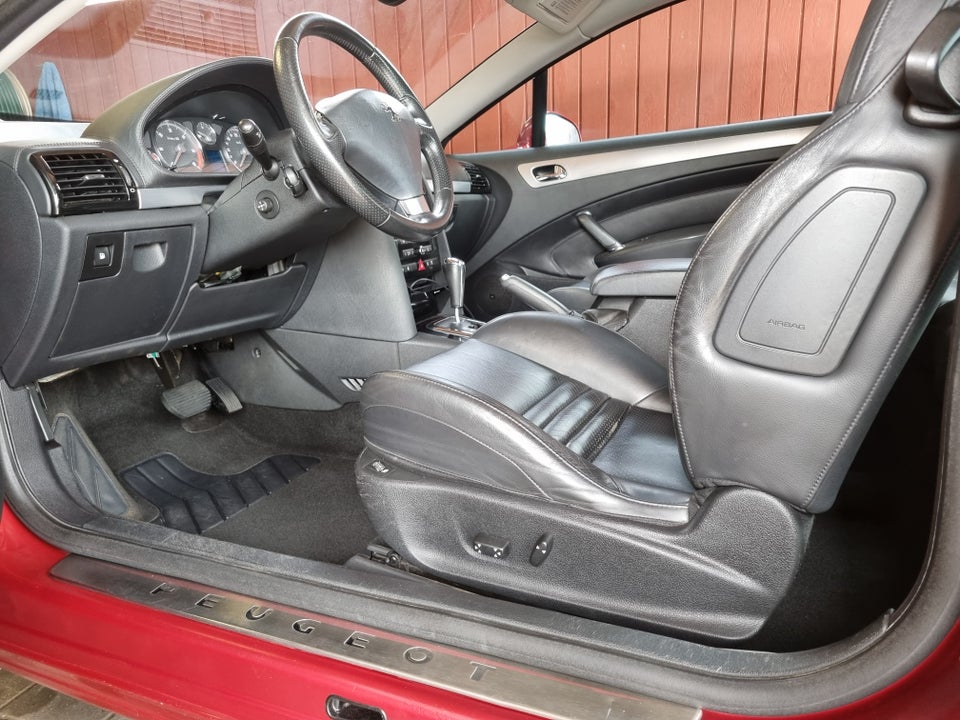 Peugeot 407 3,0 HDi 240 Coupé aut. 2d