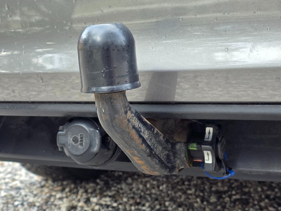 VW Golf VII 2,0 TDi 150 Comfortline Variant BM 5d