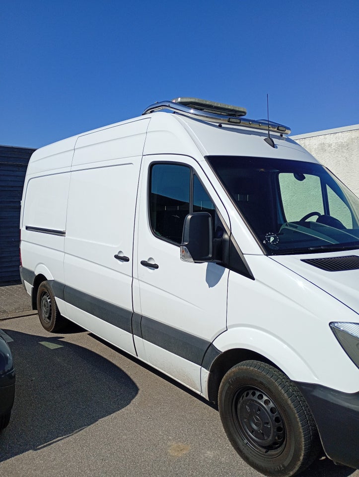 Mercedes Sprinter 316 2,2 CDi R2 Kassevogn 5d