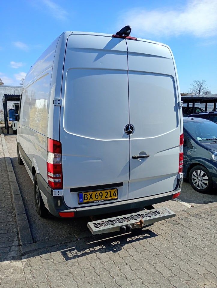 Mercedes Sprinter 316 2,2 CDi R2 Kassevogn 5d