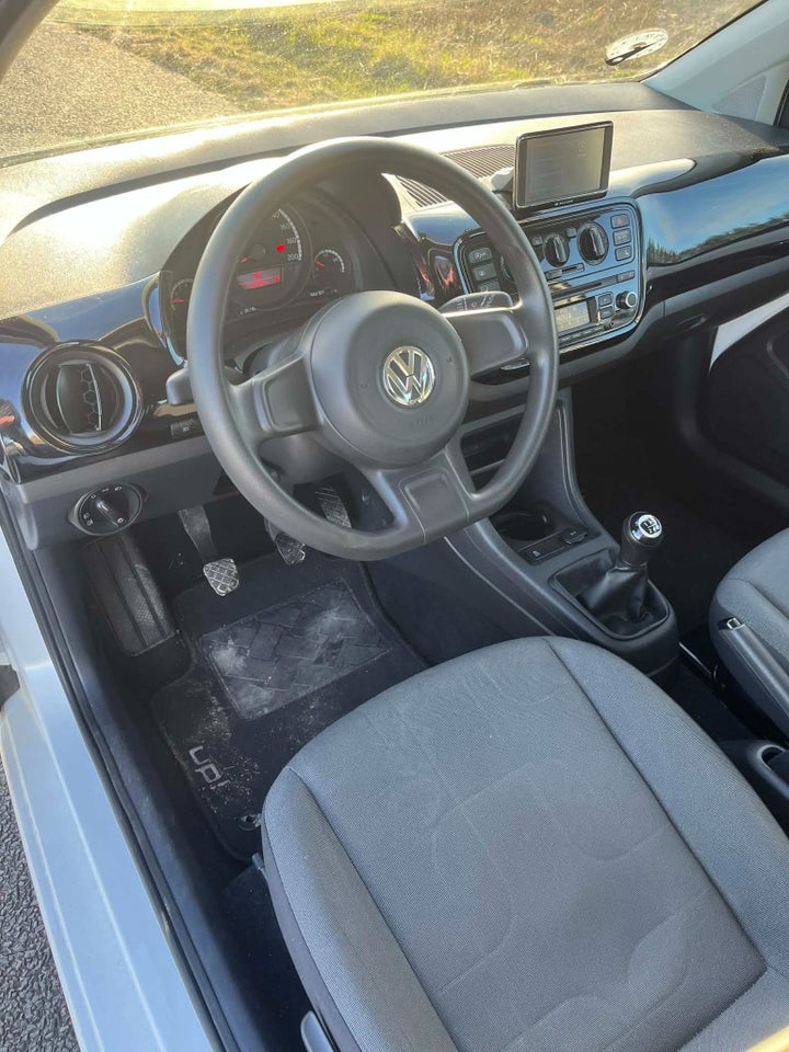 VW Up! 1,0 75 Move Up! BMT 5d