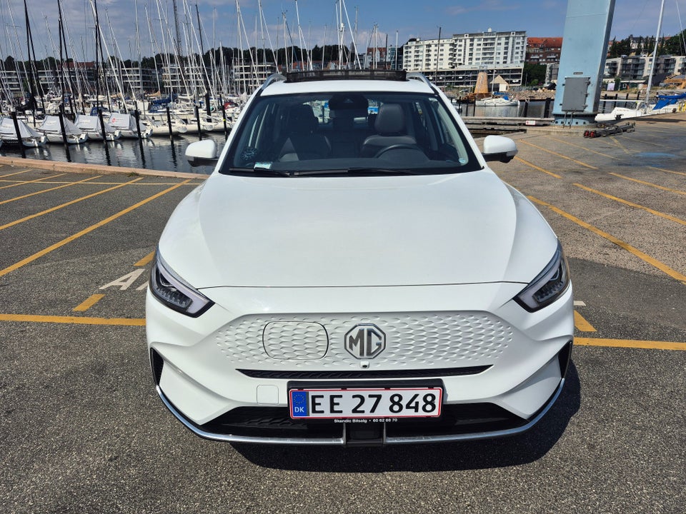 MG ZS 70 Luxury 5d