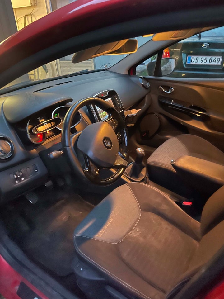 Renault Clio IV 1,5 dCi 90 Dynamique Sport Tourer Van 5d