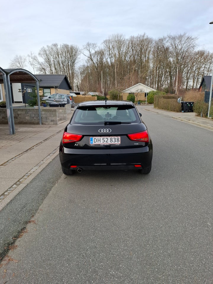 Audi A1 1,6 TDi 105 Ambition 3d