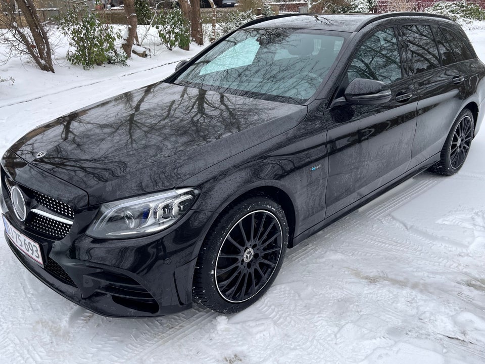 Mercedes C300 de 2,0 AMG Line Night Edition stc. aut. 5d