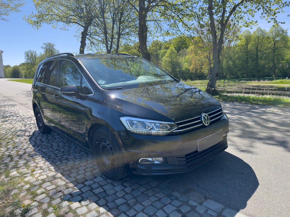 VW Touran 2,0 TDi 150 Comfortline DSG 7prs 5d