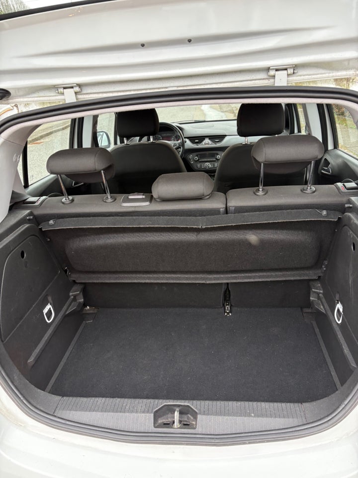 Opel Corsa 1,4 Enjoy 5d