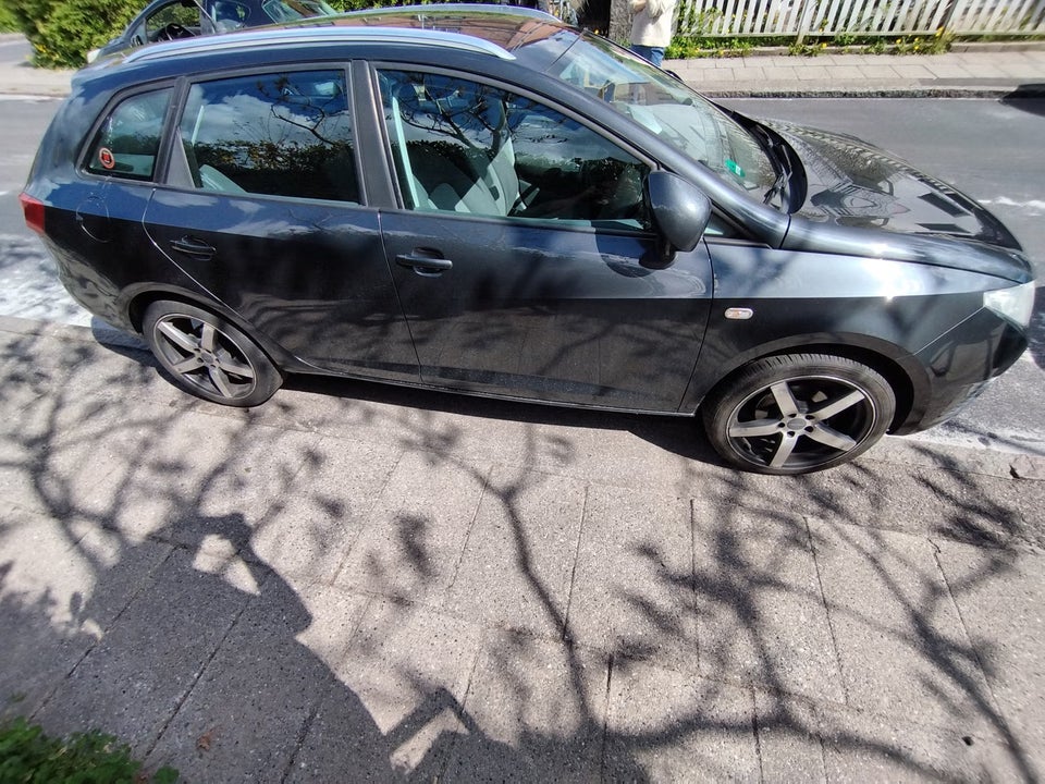 Seat Ibiza 1,4 16V Reference ST 5d