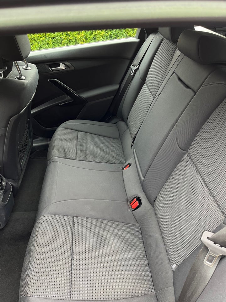 Peugeot 508 1,6 HDi 114 Active SW 5d