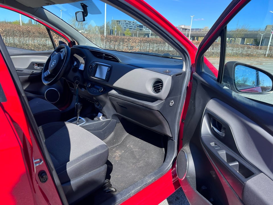 Toyota Yaris 1,5 Hybrid H2 e-CVT 5d